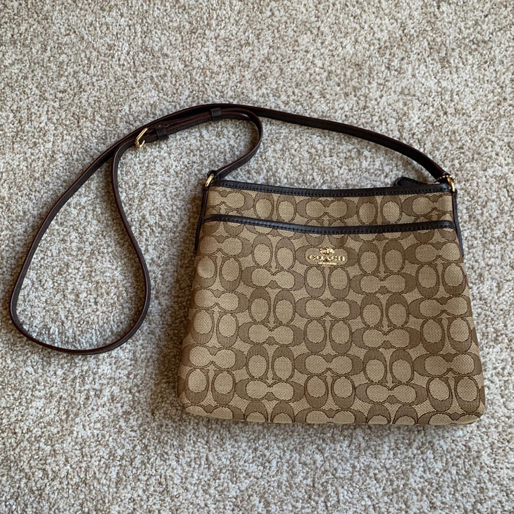 Coach file crossbody purse
